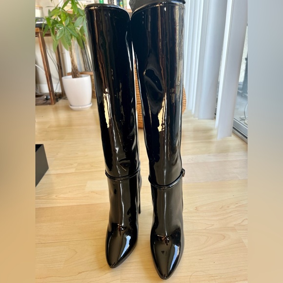 AUTHENTIC Saint Laurent Knee-High Vernice Grupy Boots in Color Nero, size 36+ - Picture 5 of 11